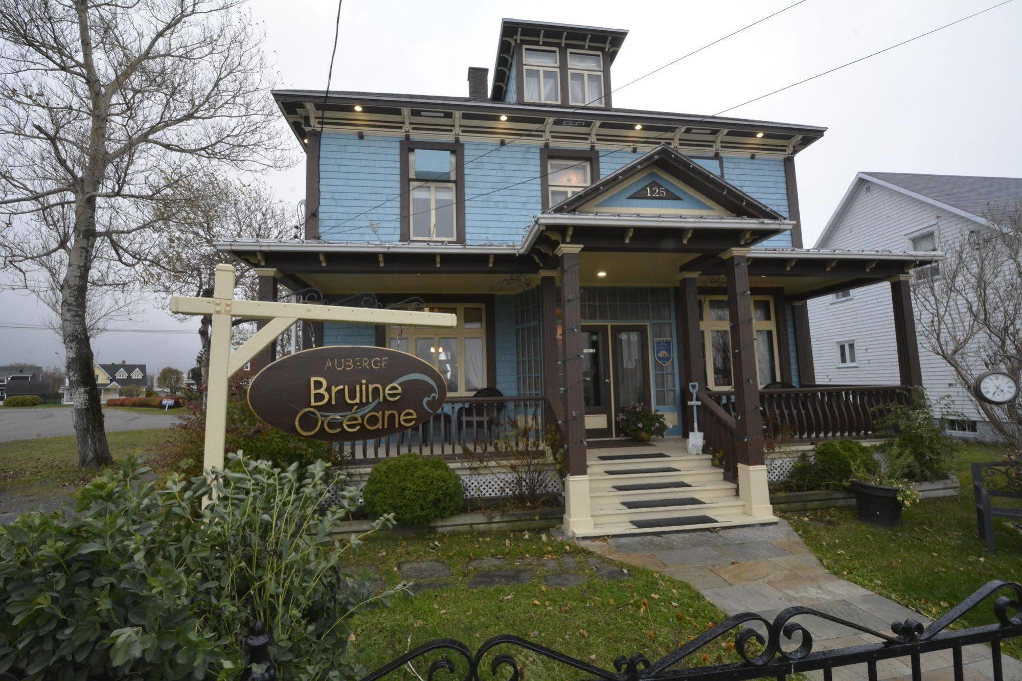 Auberge Bruine Océane Matane Buitenkant foto